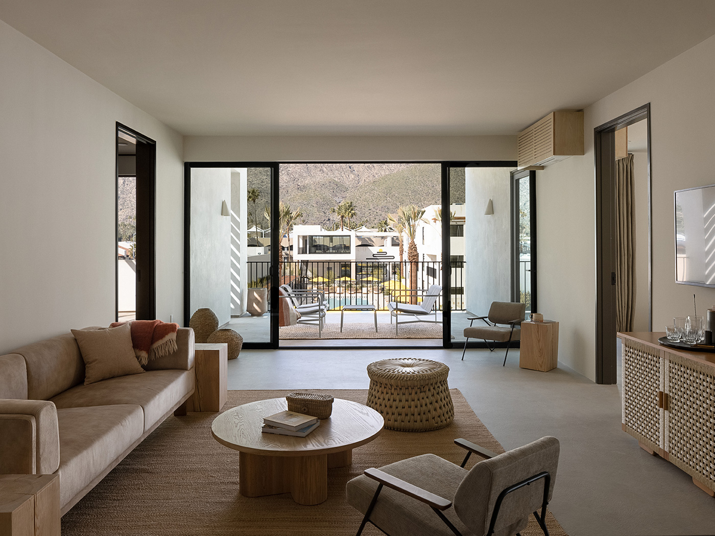 Drift Palm Springs Four Bedroom Premium Suite R 01
