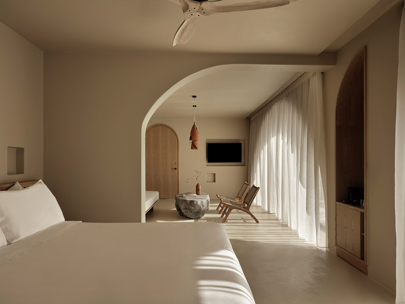 Tella Thera Grand Suite R 03