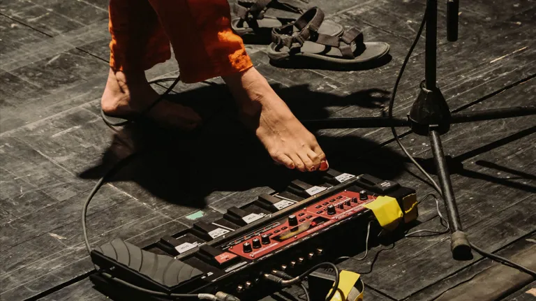 5Dfb5d6deb4be8c7e9daeef6 03 Further Kazbegi Hatis