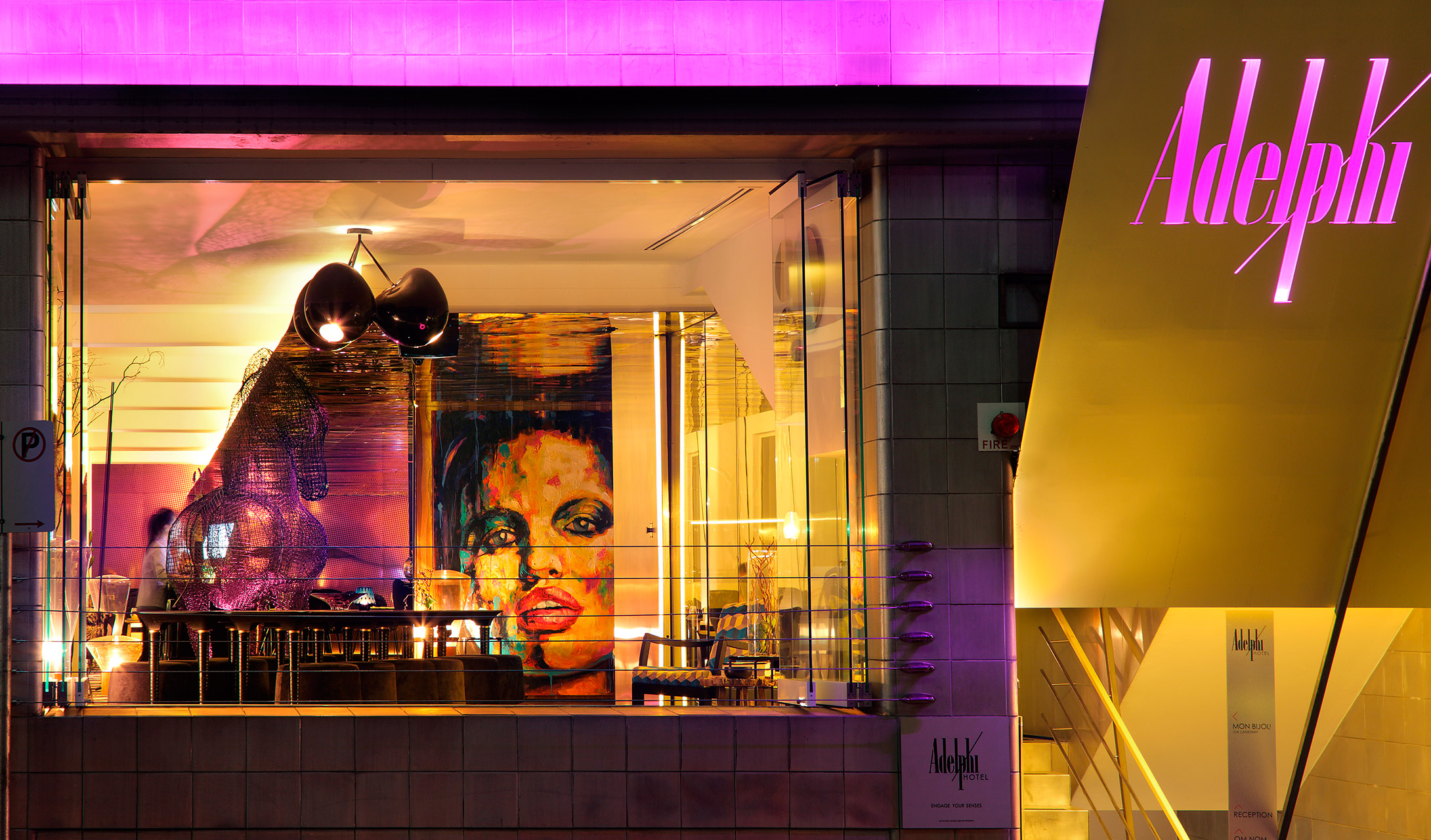 G 02 Adelphi Hotel