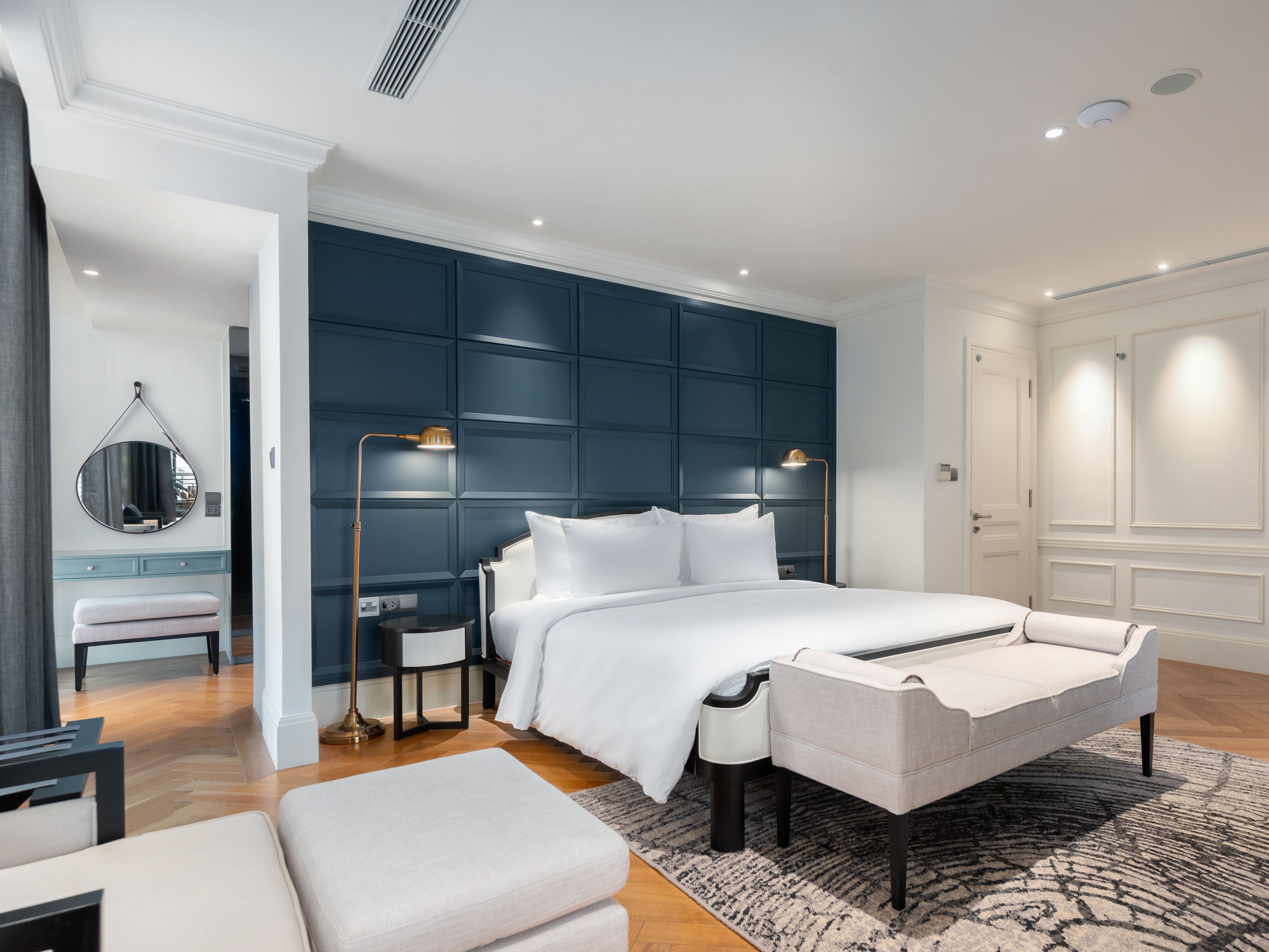 Executive Suite, Bach Suites Saigon