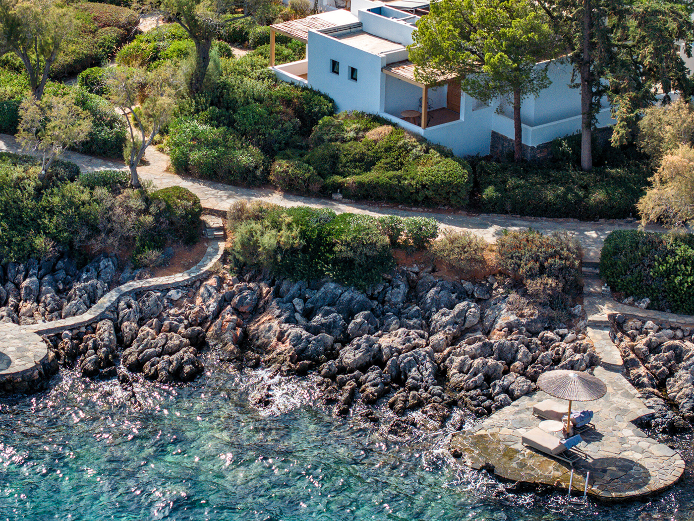 Minos Beach Superior Seafront Bungalow V2 R 01