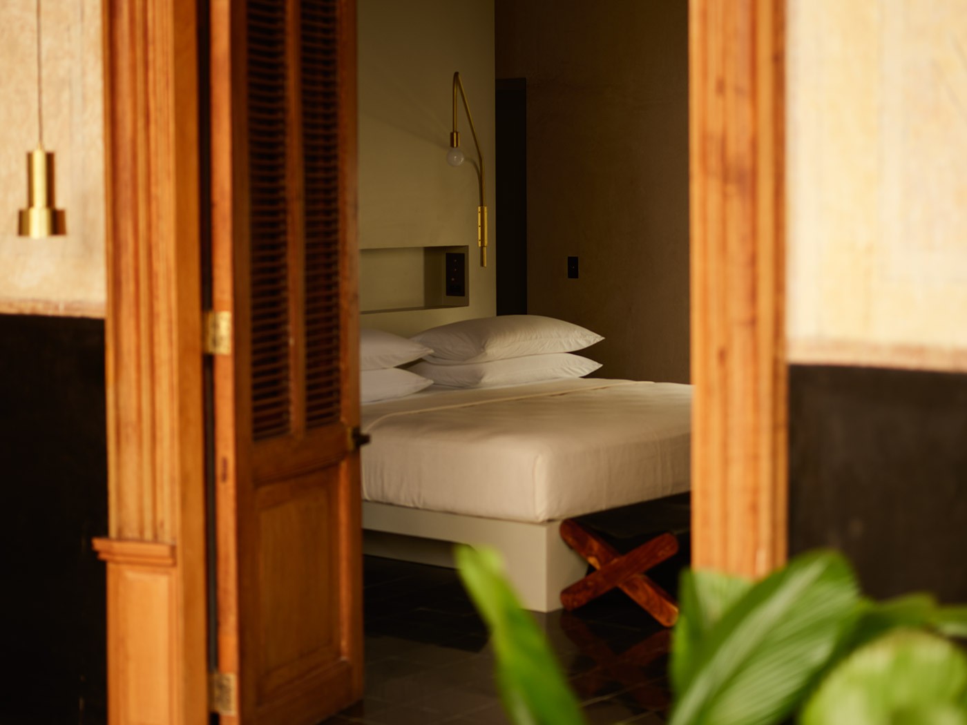 Hotel Sevilla Historic Patio Room R V3 04