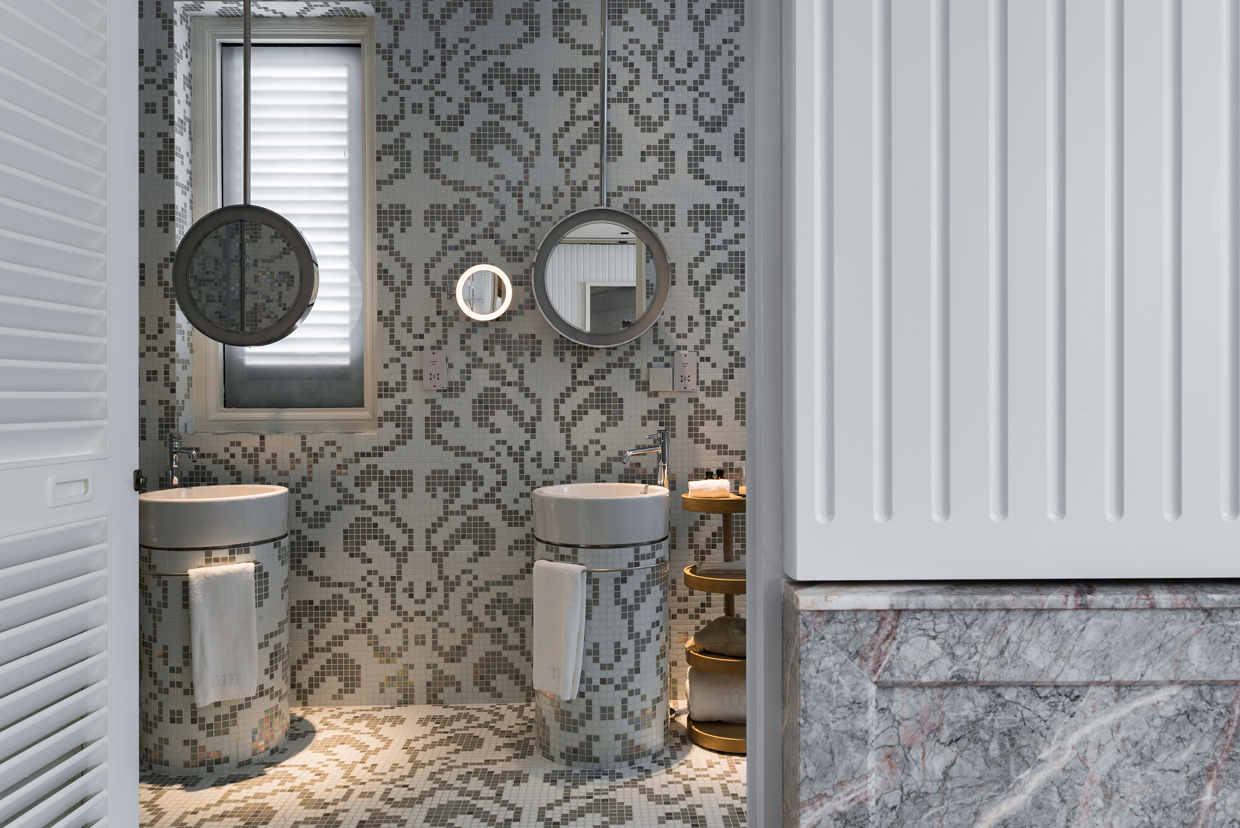 G 10 Macalister Mansion