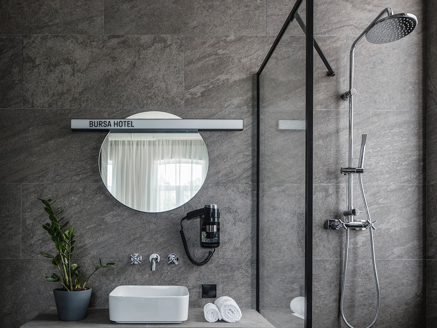 Bursa Wonderful Room With Tub R 08