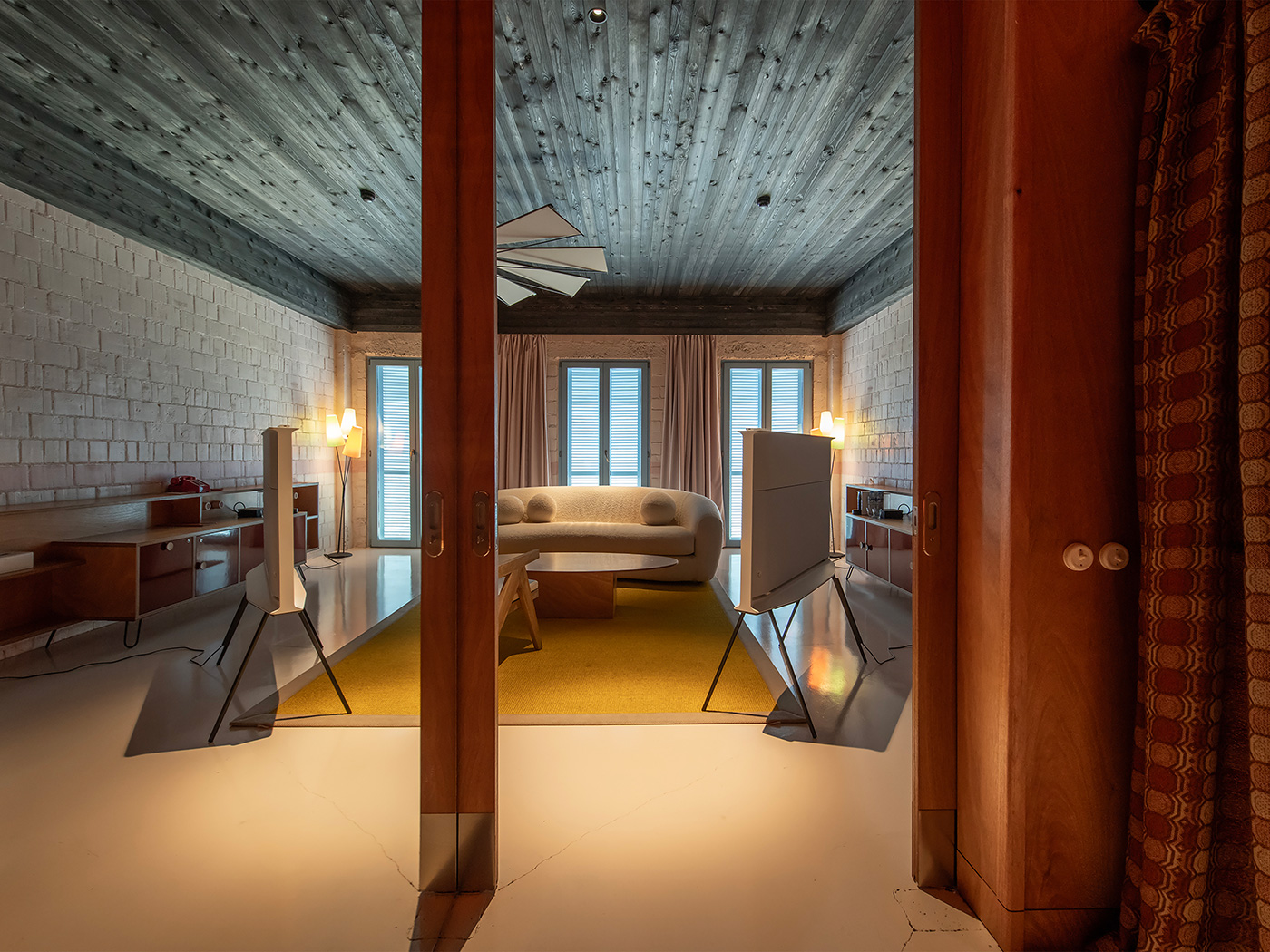 Rooms Batumi Signature King Room Old Town View R 02