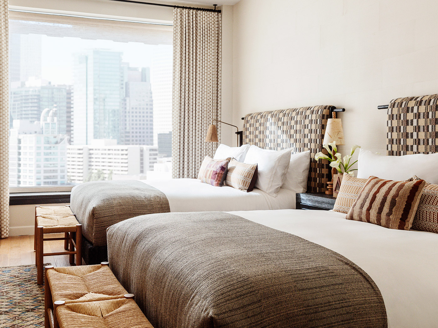 Downtown La Proper 4 Bedroom Premier Corner Suite R 05