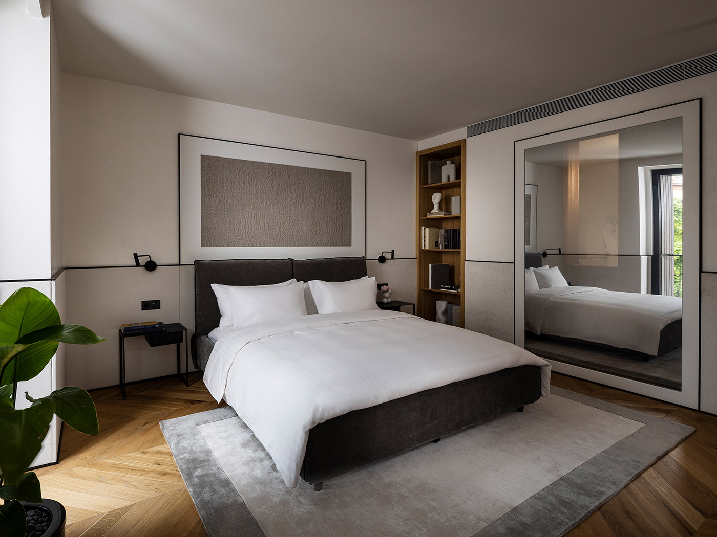 Juno Hotel Sofia Roomy King R 02