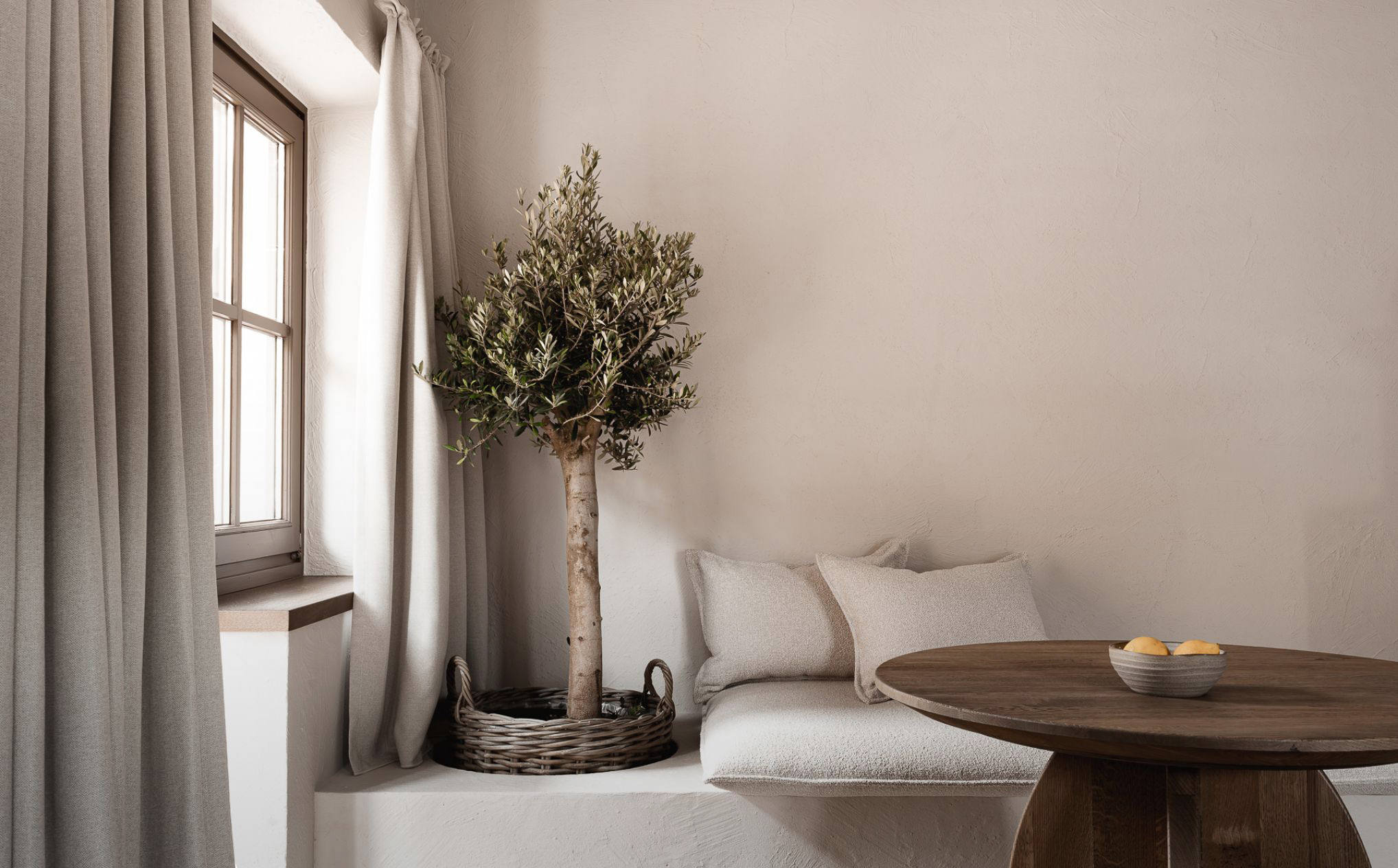 05 Sneak Peak Stiegnhaus Guestroom Interior Ret