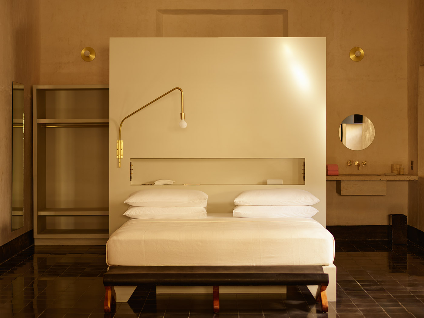 Hotel Sevilla Historic Patio Room R V3 02