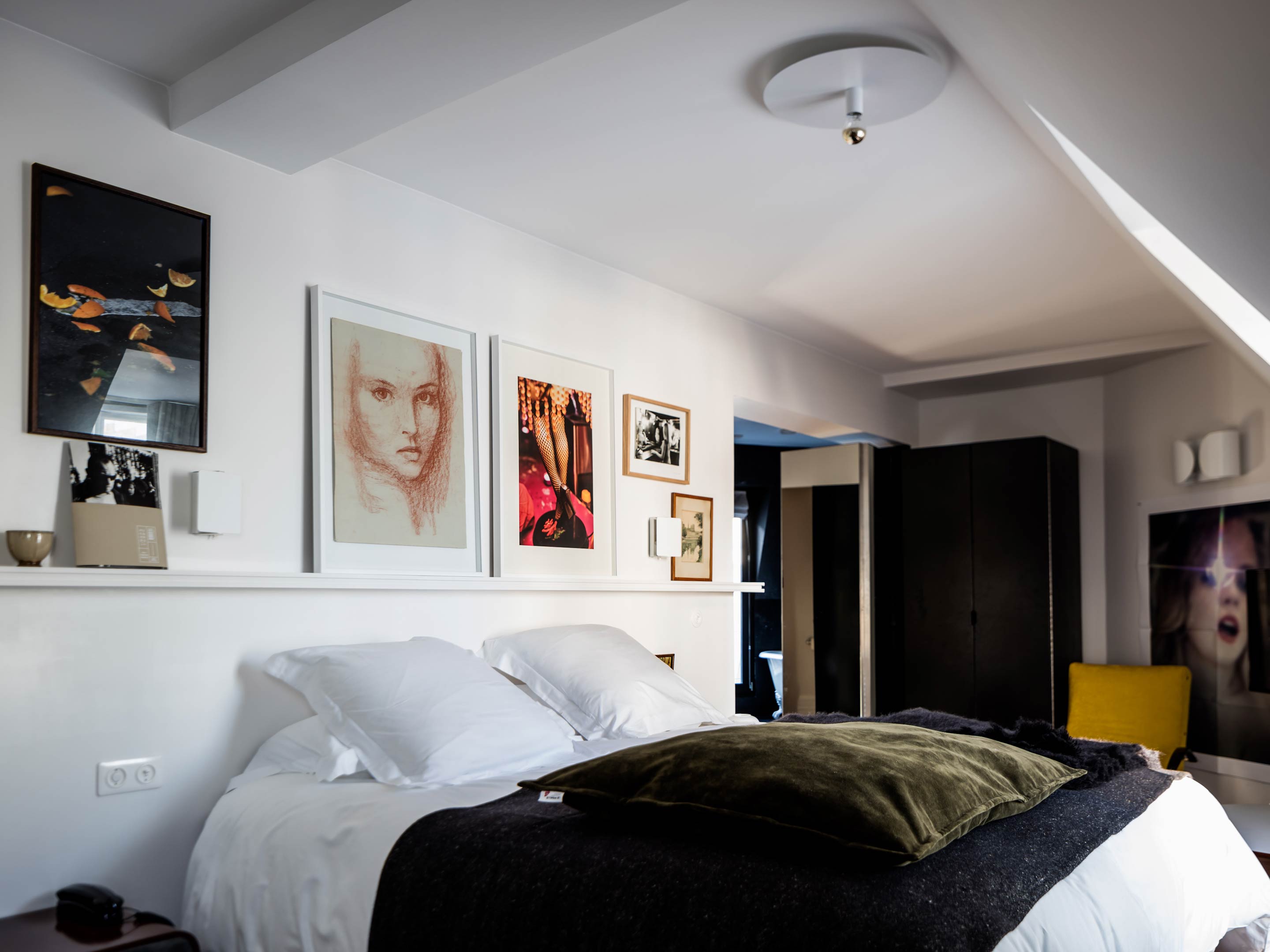 Le Pigalle Room 35 V3 R R2