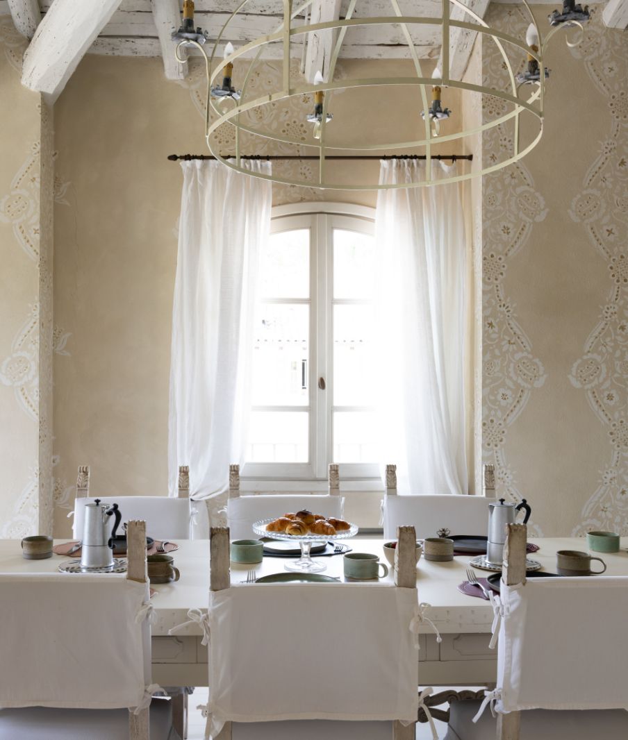 Elizabeth Country House Interior Design 1