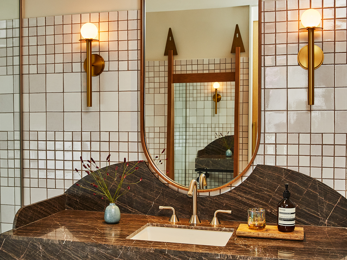 Downtown LA Proper Deluxe Queen V3 R 03