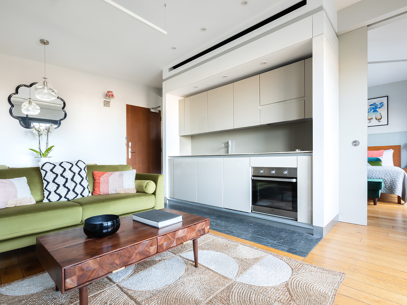 Town Hall Hotel One Bedroom Suite R 01