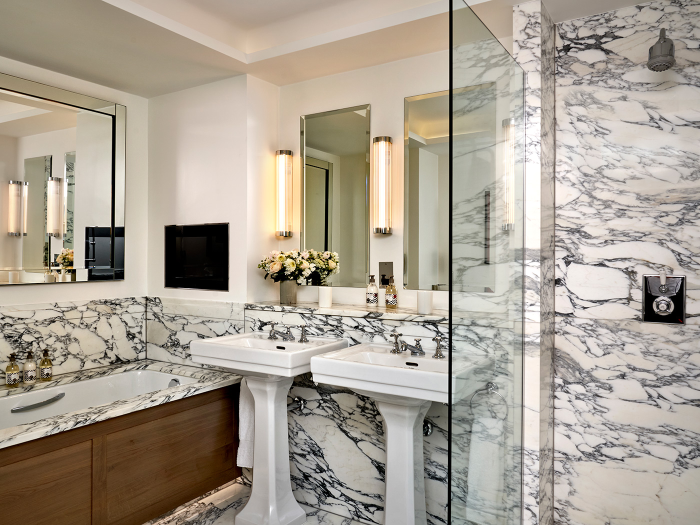 Soho Two Bedroom Richmond Suite R 08