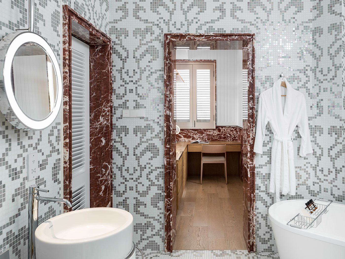 Macalister Mansion Mmarvel Collection R 11