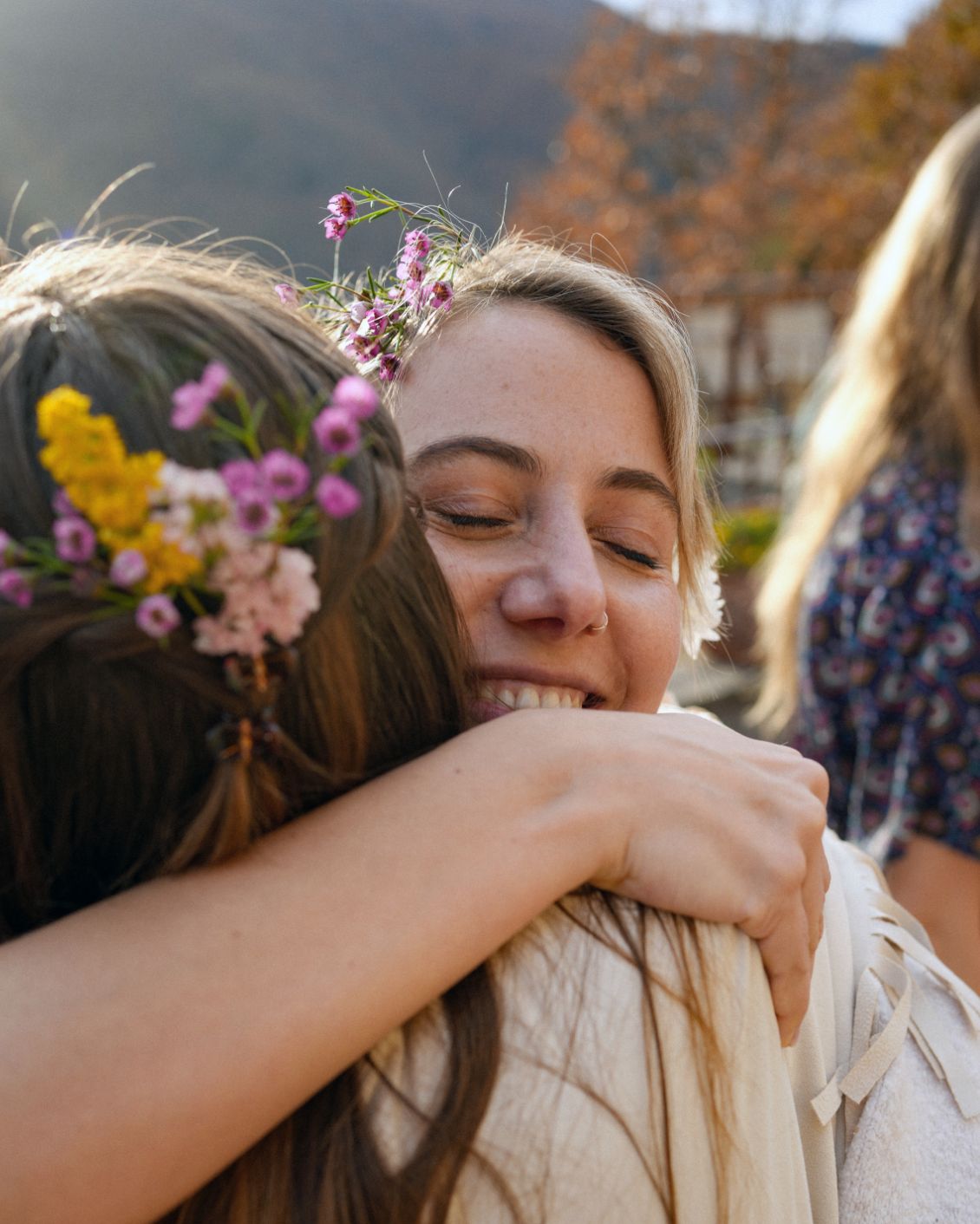 04 Female Wellness Eremito Woman Hug 1