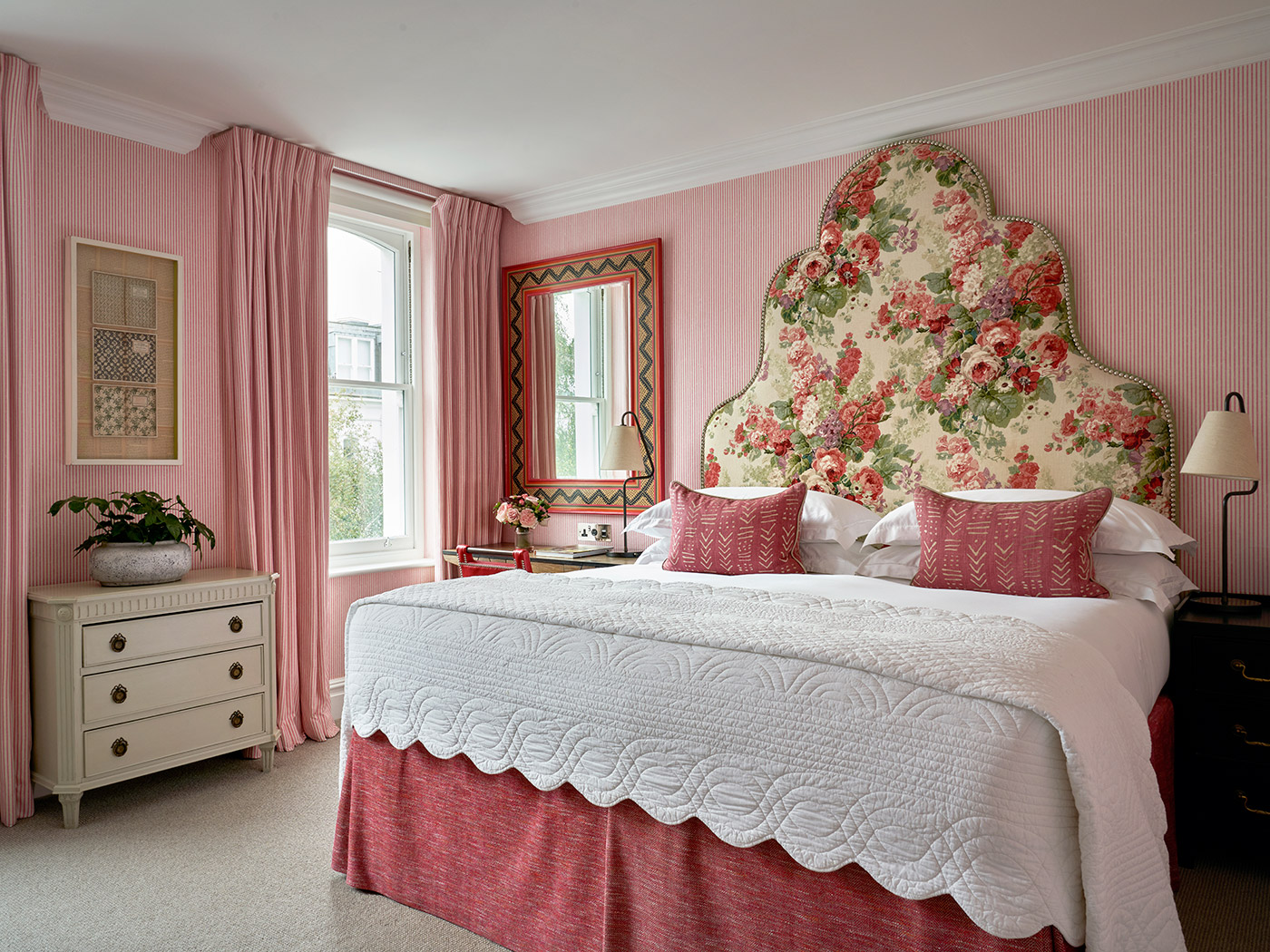 Number Sixteen Deluxe Room R V3 01 2