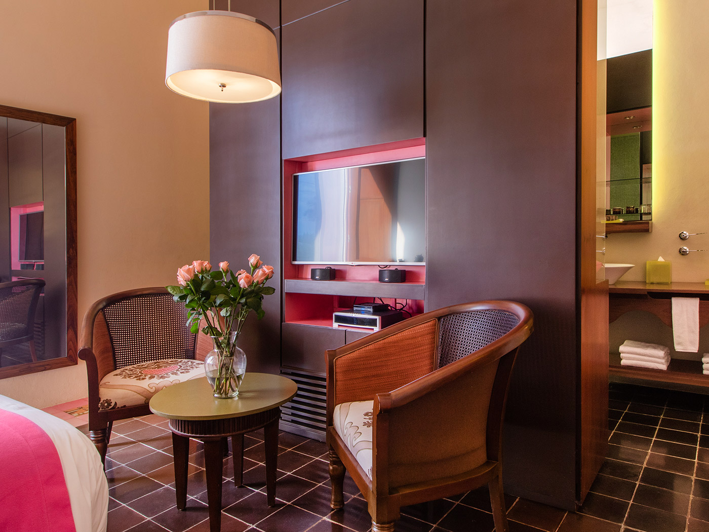 Rosas Y Xocolate Deluxe King Indoor Bath R 02