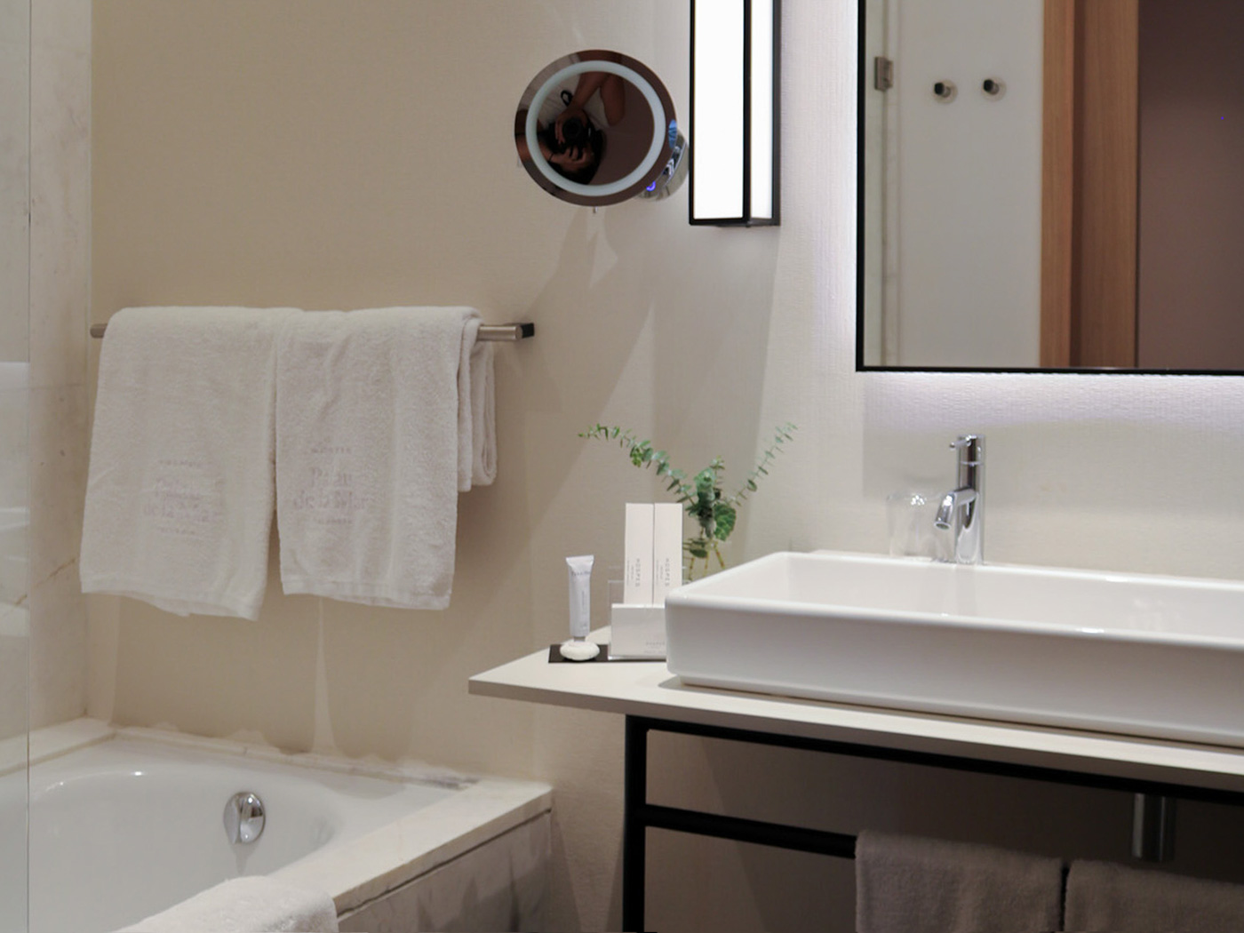 Hospes Palau Mar Deluxe Room R 04