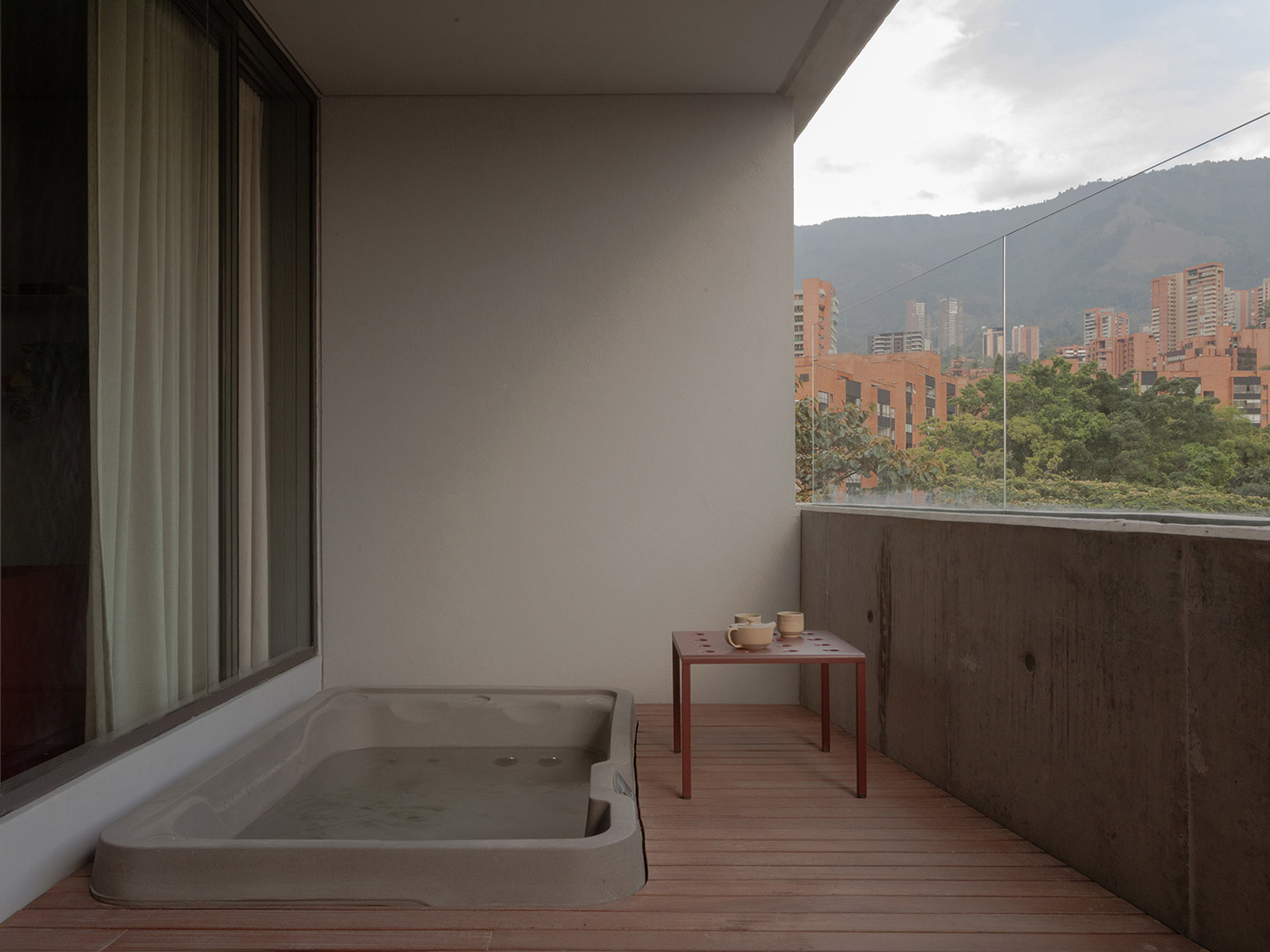 Wake Medellin 1 Bedroom Residence R 07