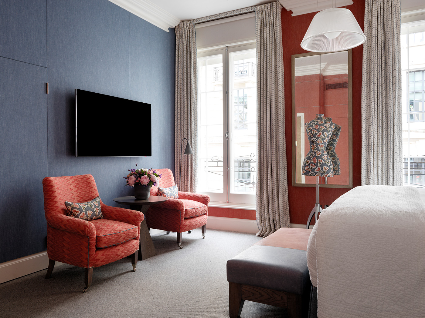 Haymarket Luxury Room R 03