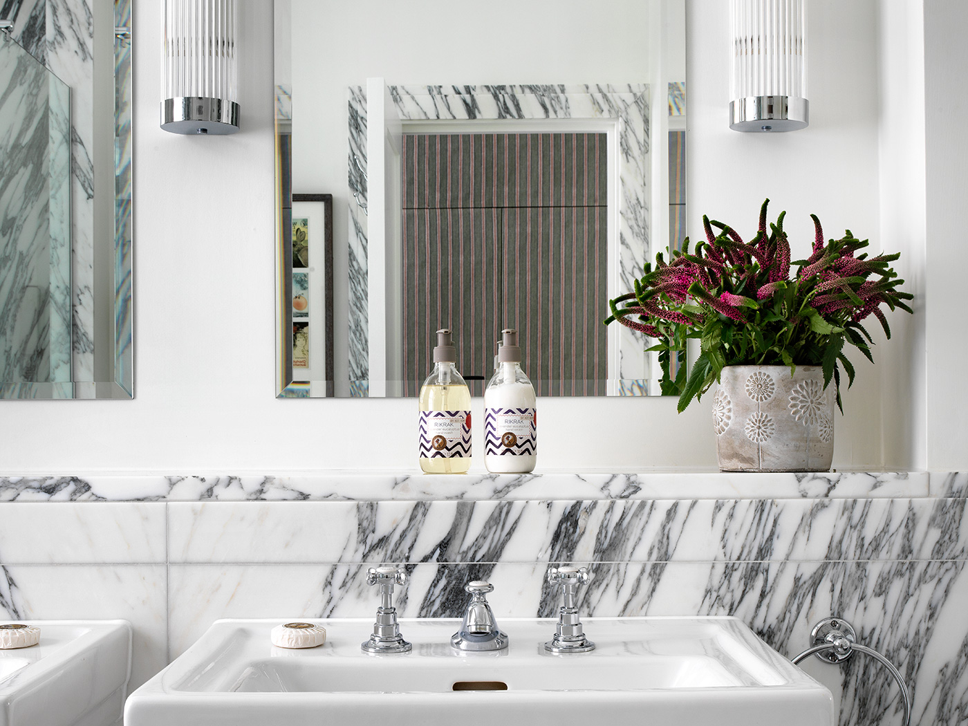 Haymarket One Bedroom Suffolk Suite R 17