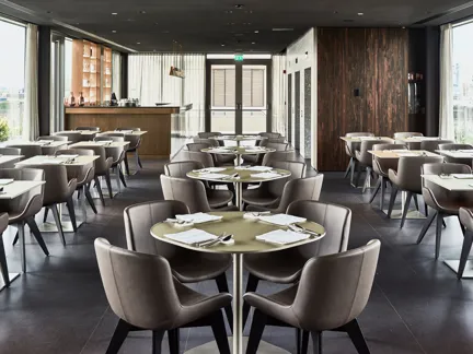 005 Viu Milan Antonio Tommaso Viscardi Restaurant