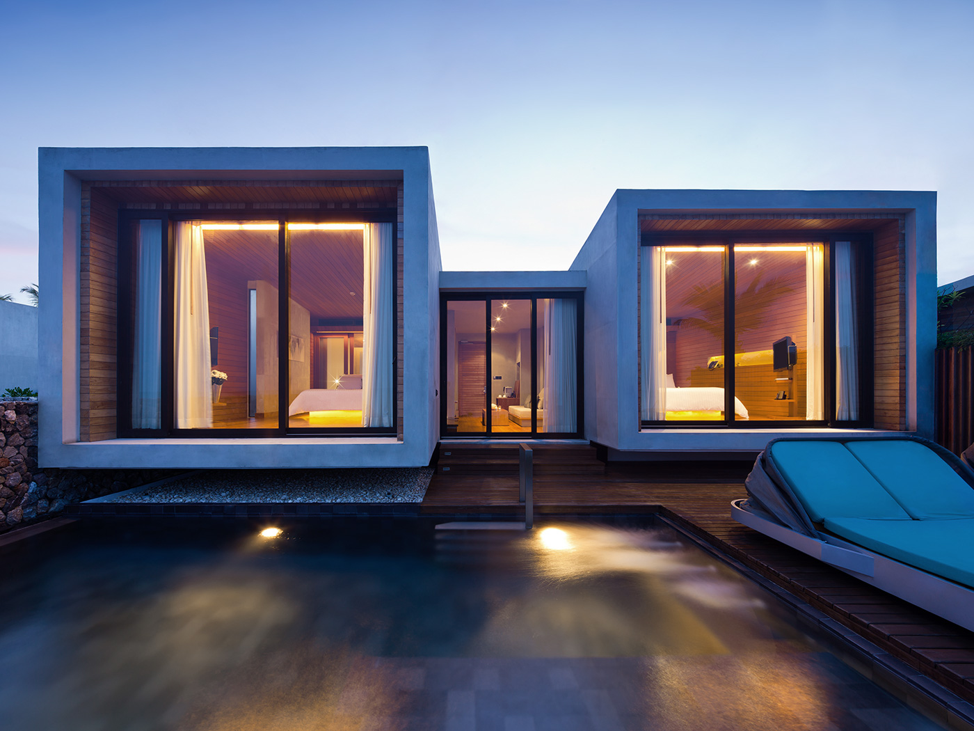 Casa De La Flora Beachfront Grand Pool Villa R 02