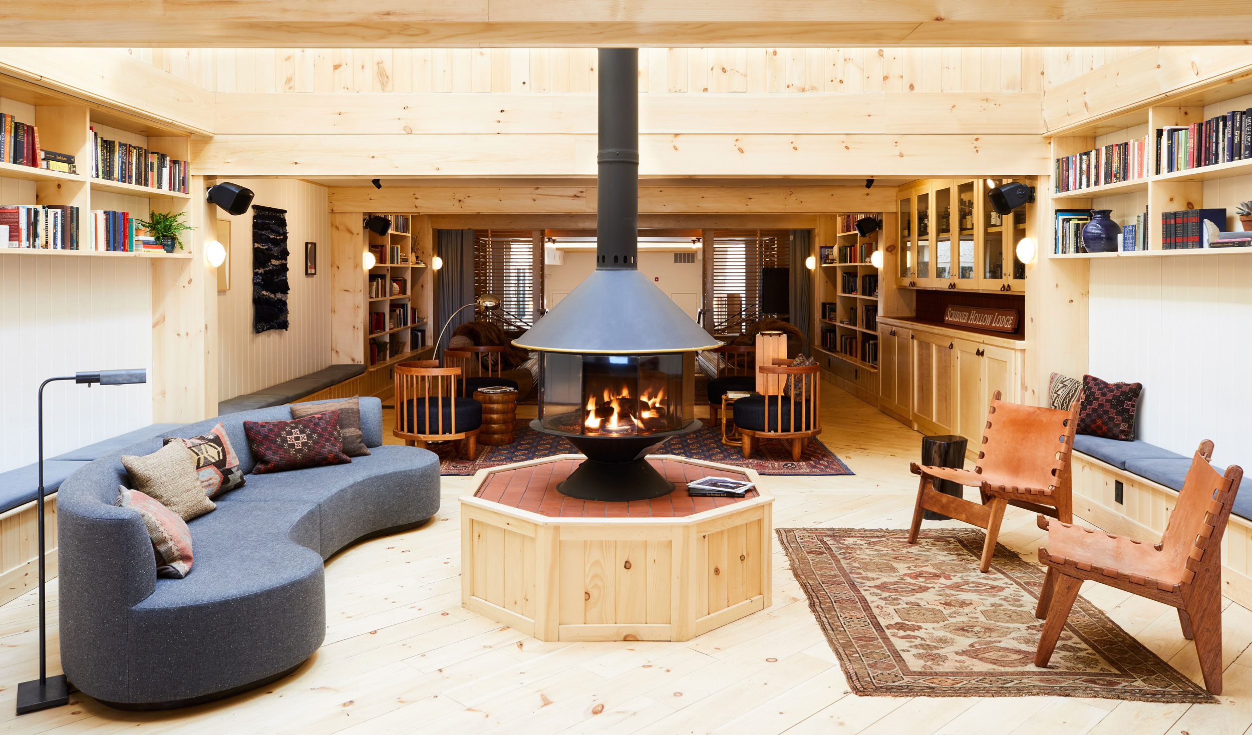 G 21 Scribners Catskill Lodge