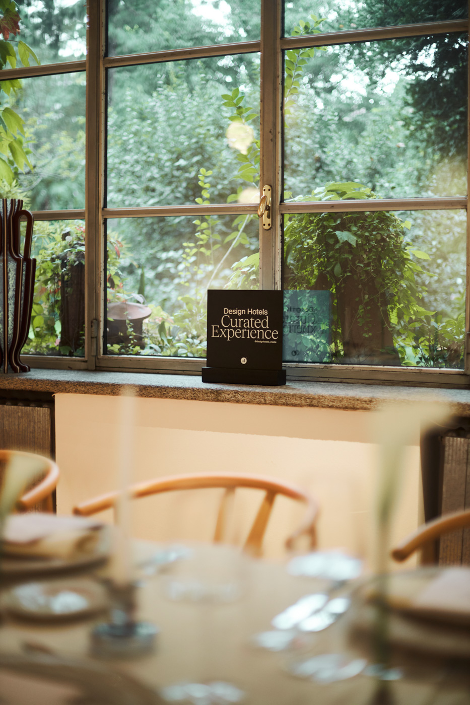 DH24 SALES CE Milan Travelpro 01