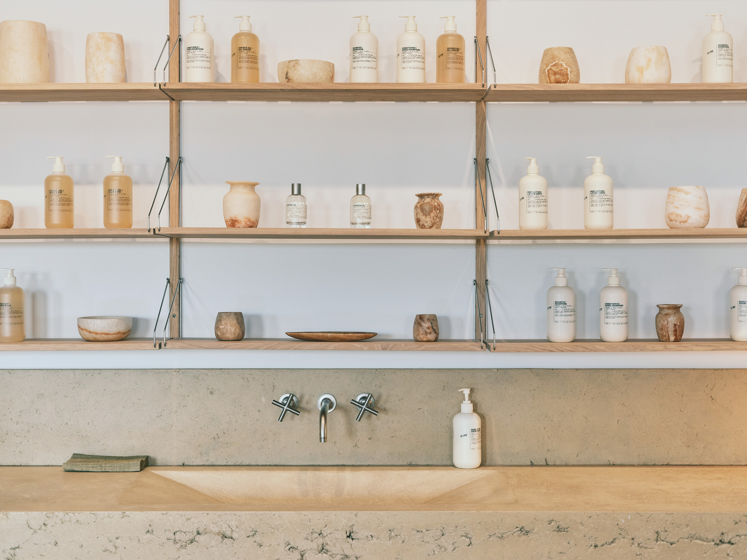 G 13 Guesthouse By Good Neighbor Usa