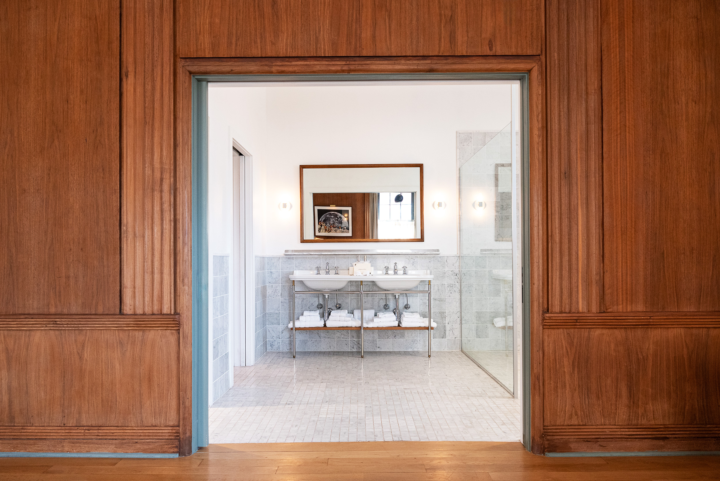 G 02 Hotel Kinsley Kingston Usa