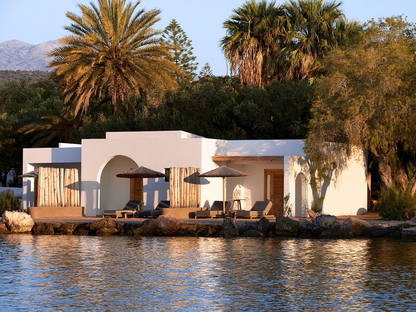 Minos Beach Waterfront Bungalow R 01