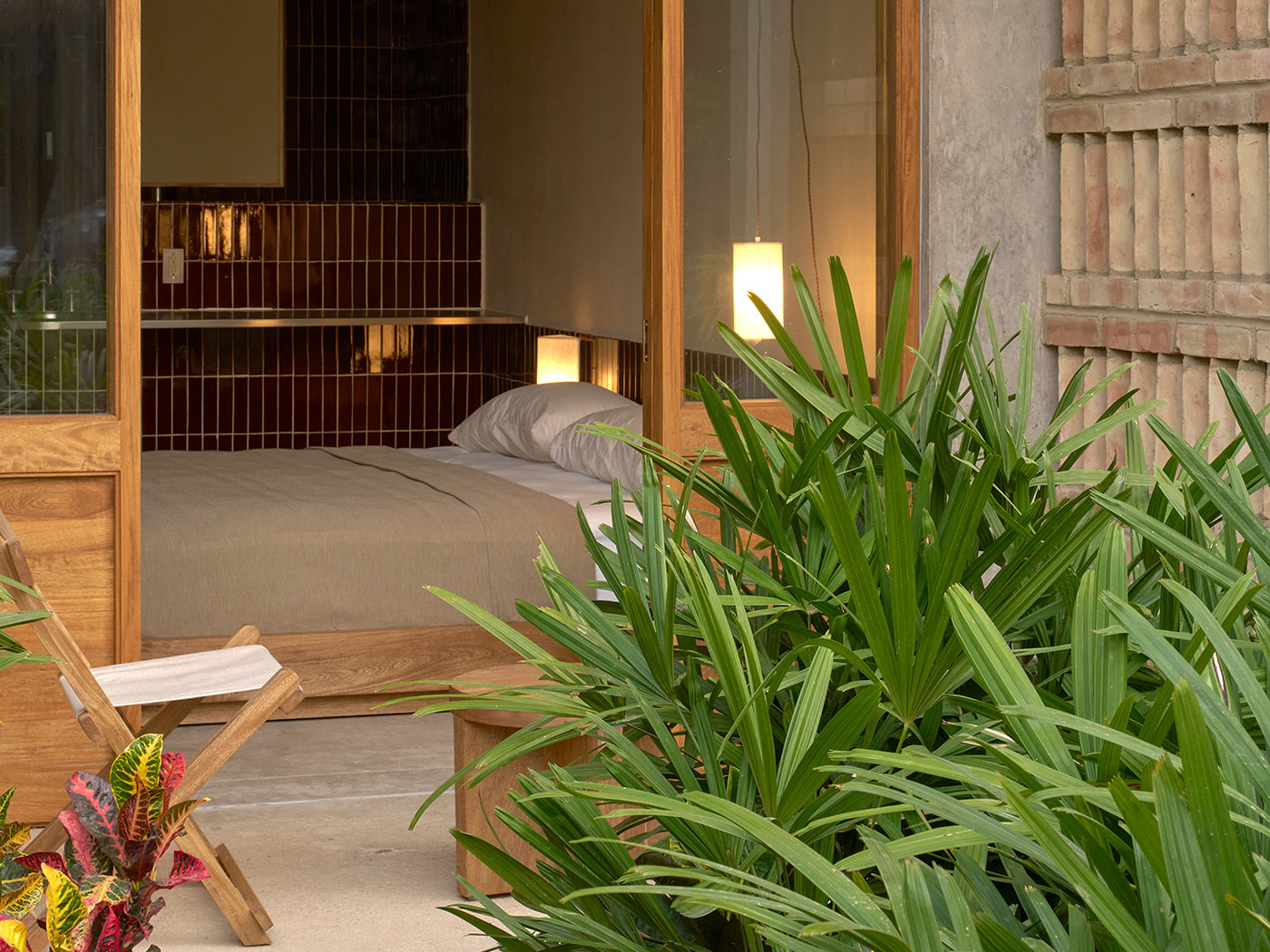 Hotel Humano Pool Garden Room R 05