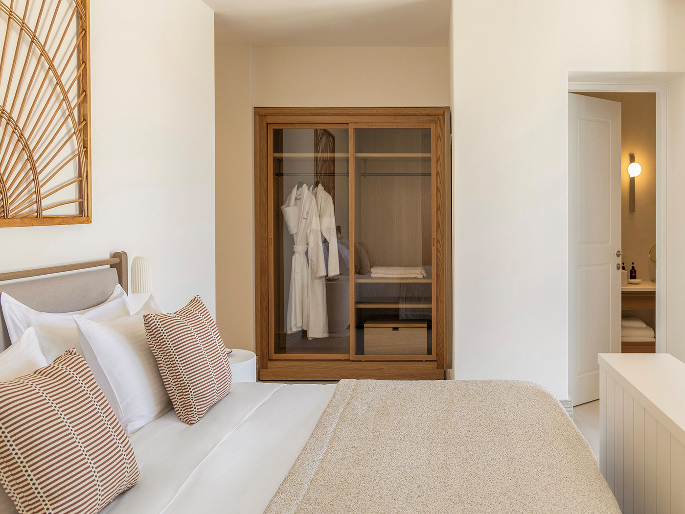 Parilio Iris Suite V3 R 03