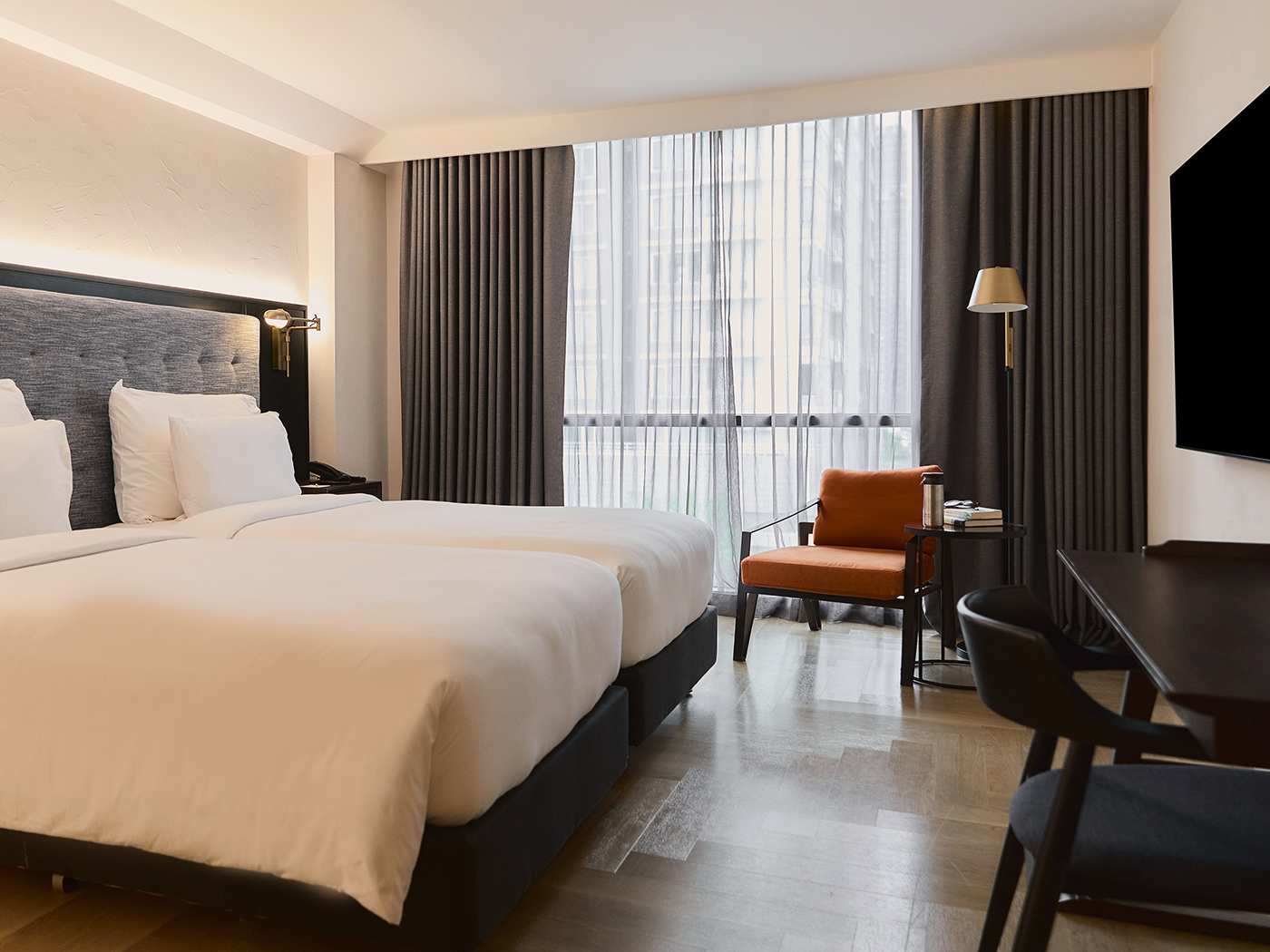 Public House Uptown Twin Room R V2 01