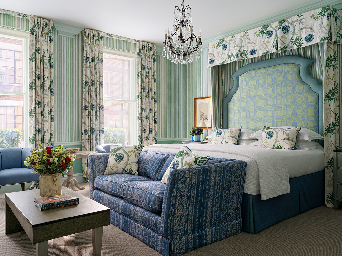 Covent Garden Deluxe Junior Suite R 01