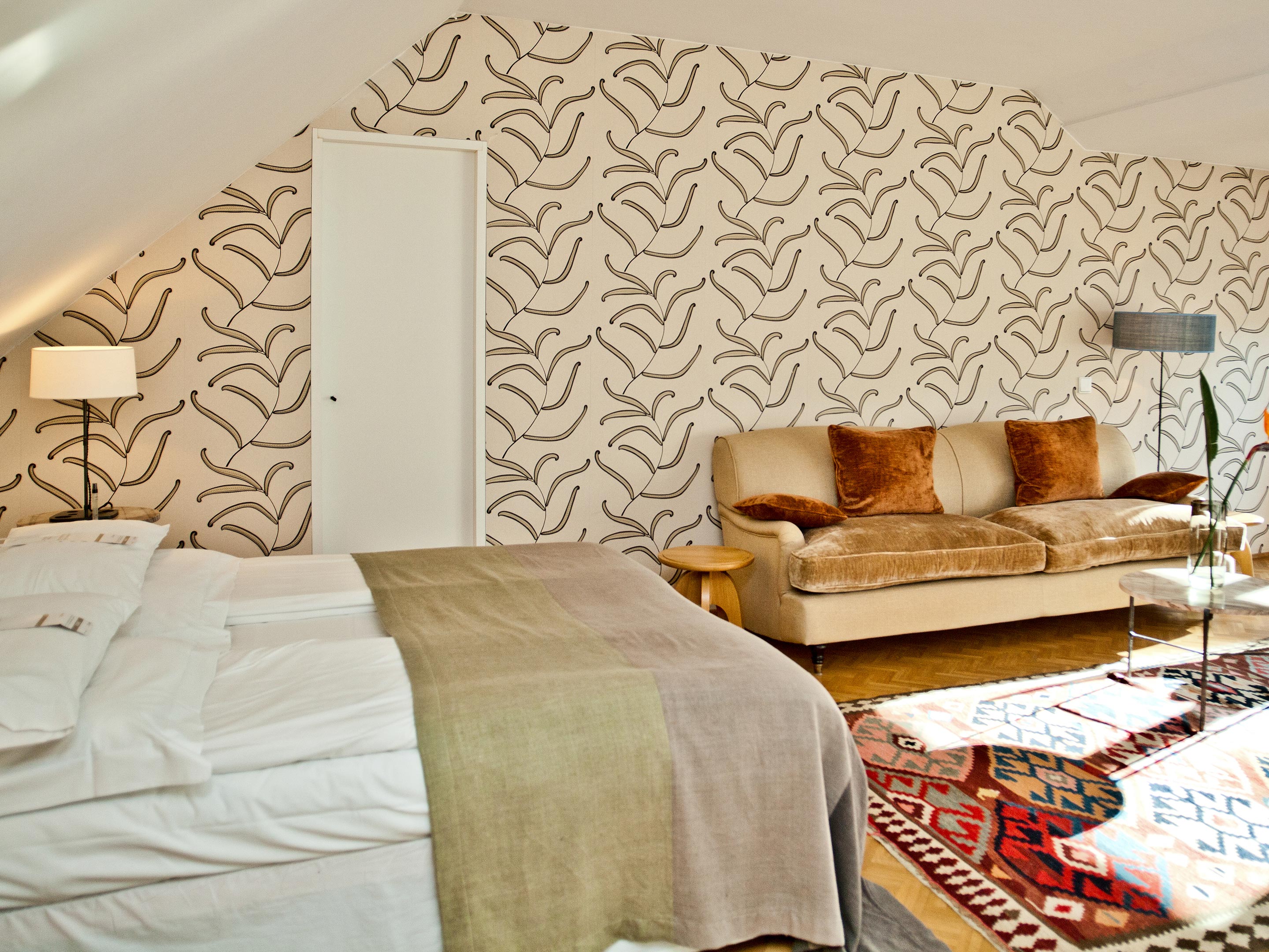 Cortiina Maisonette, Cortiina Hotel