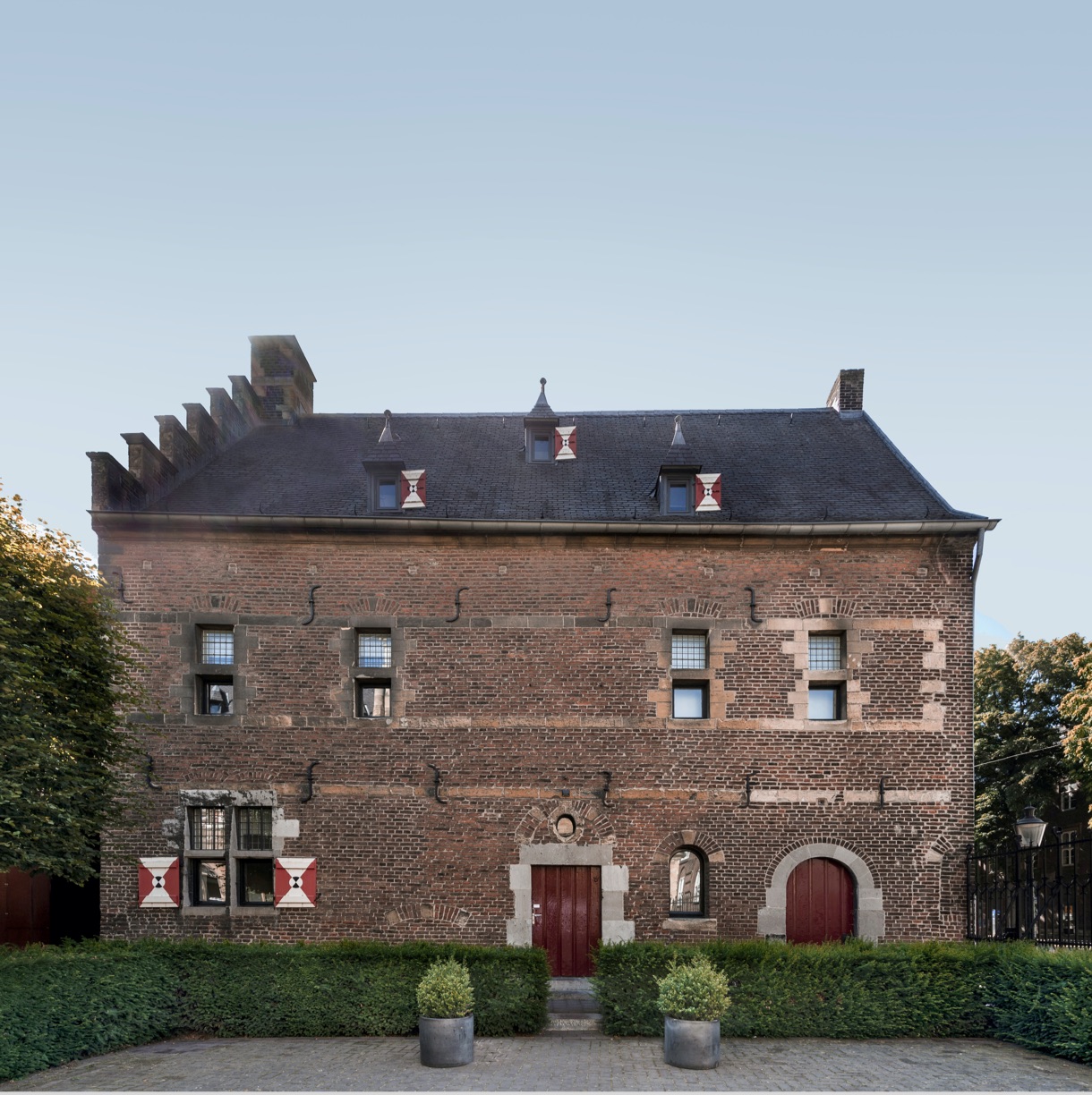 Sustainable Hotel Inhabit A