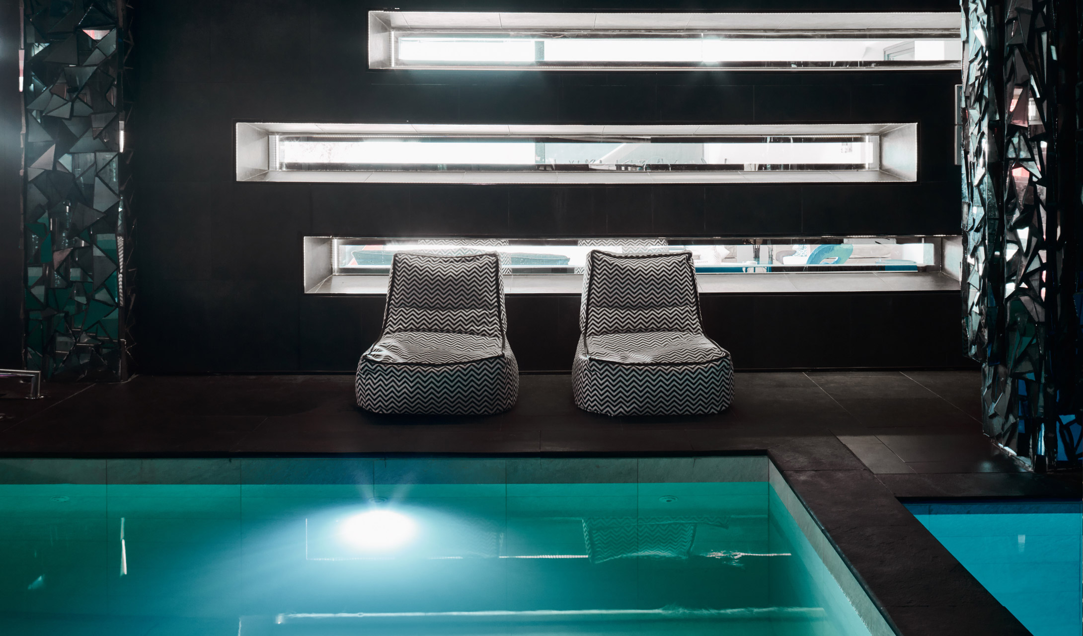 G 22 Myconian Avaton