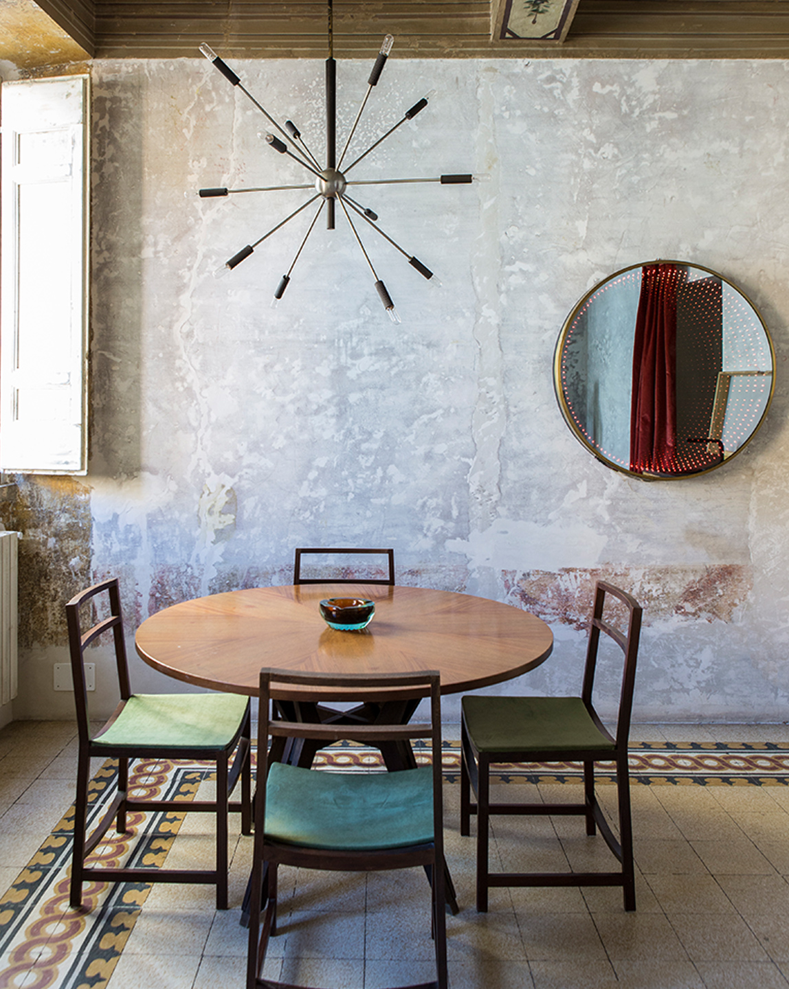 T Generic 01 G Rough Rome Italy