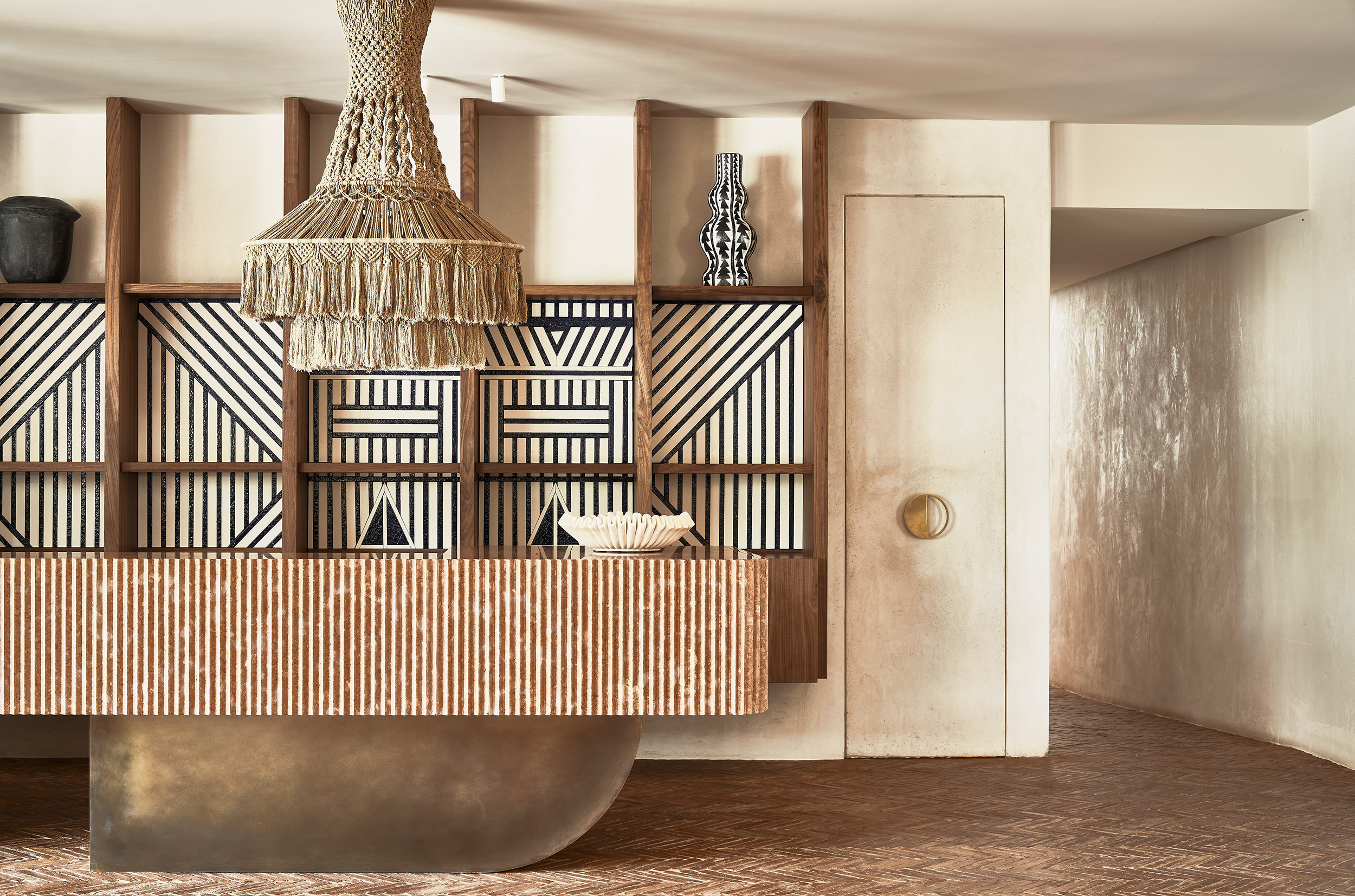 G 01 Phaea Cretan Malia