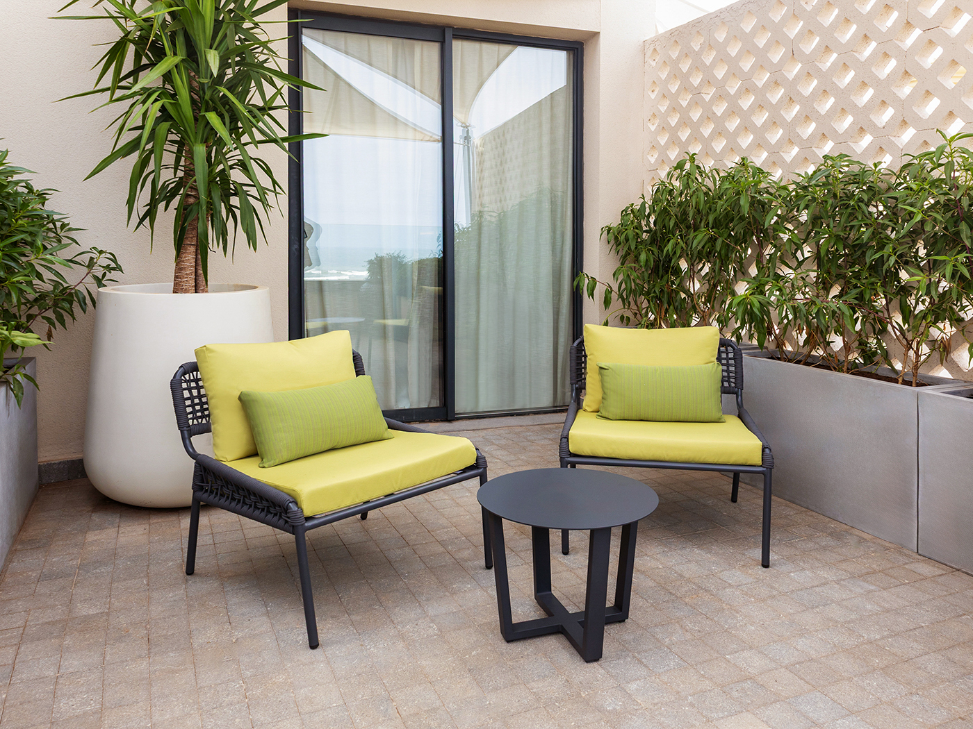 Villa Sahrai Deluxe Queen Terrace R 03