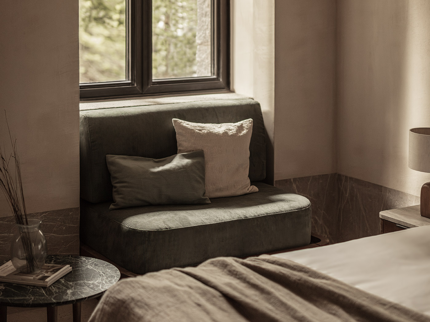 Manna In Forest Room R V3 03