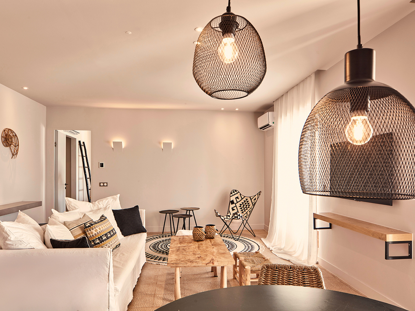 Minos Beach Three Bedroom Waterfront Villa With Private Pool R 02