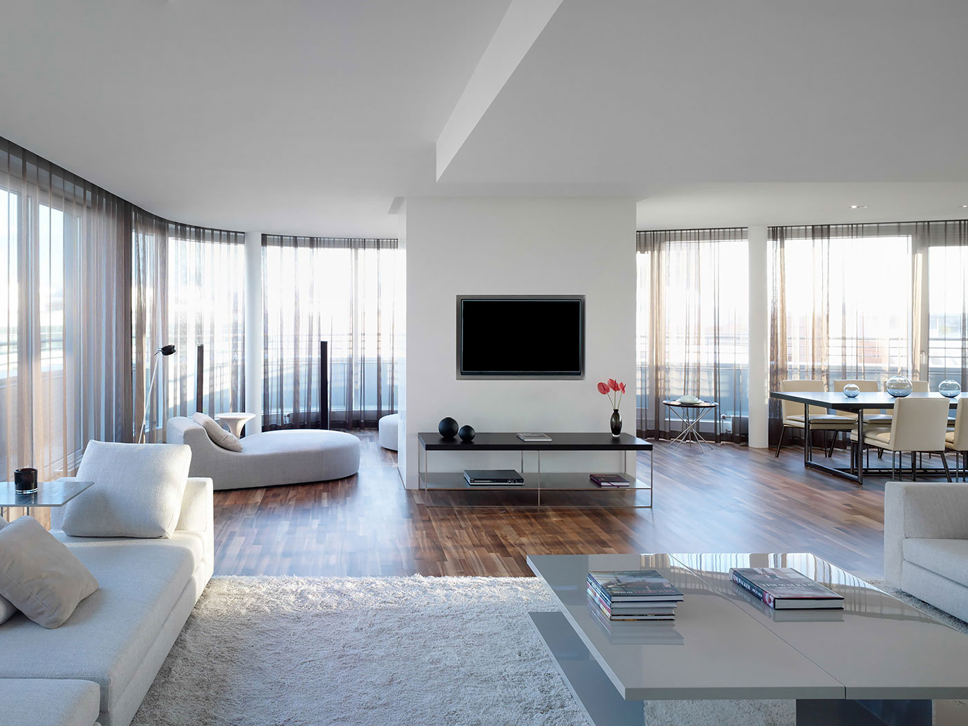 The Mandala Top Of The Town R V2 01