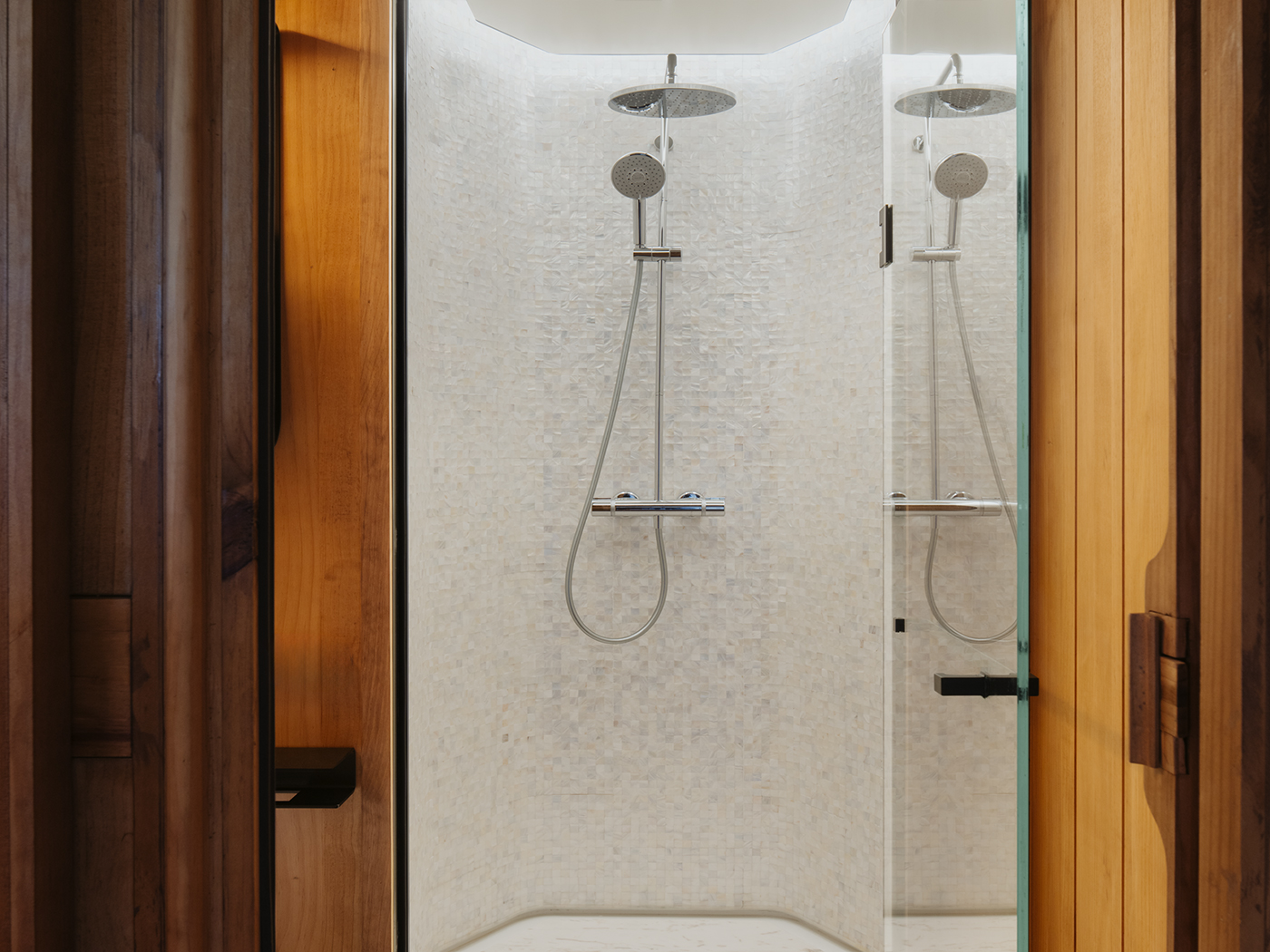 Arcadia Place Lugu Lake Tree House R 12