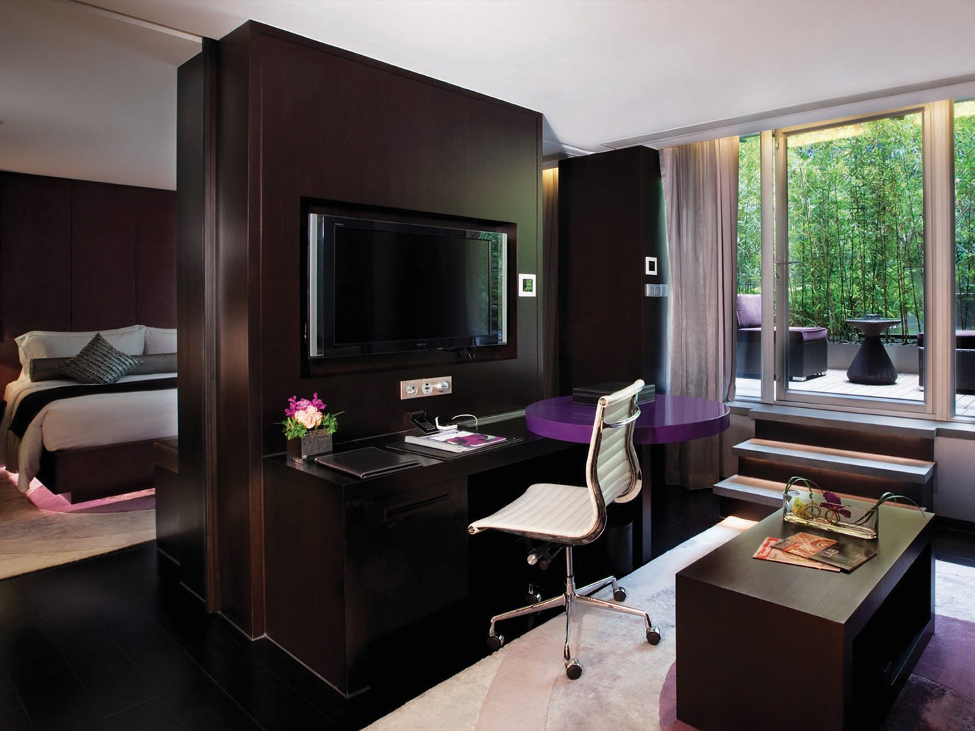 The Mira Hong Kong Terrace Suite Three R 01