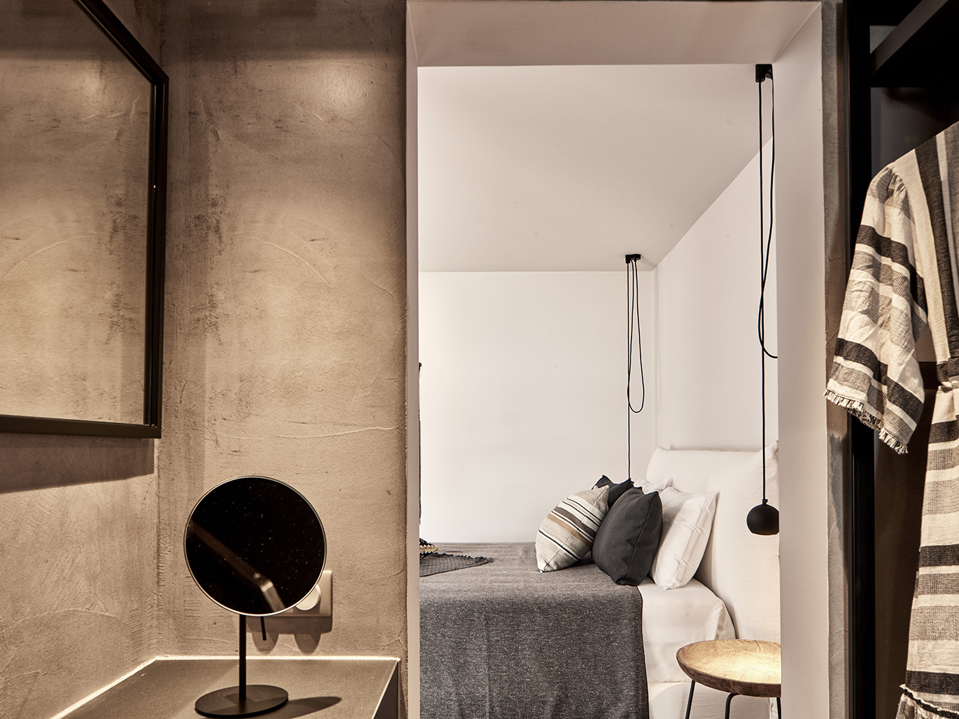 Minos Beach Waterfront Bungalow V3 R 05